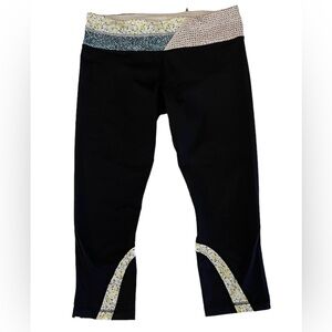 Lululemon Womens Size 10 Run Inspire Crop II Leggings Black Floral Colorblock